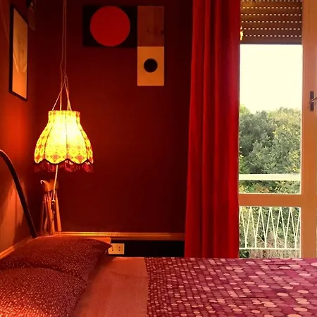 Domus Loulou لا سبيتسْيا